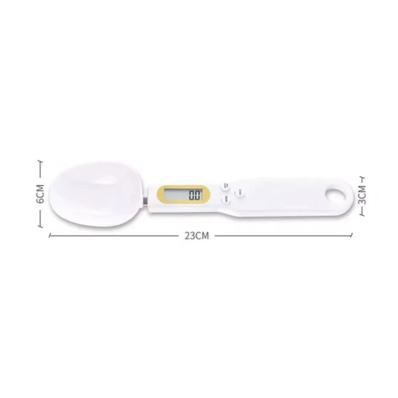 Spoon scale weighing coffee