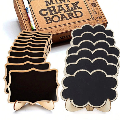 Chalkboard place cards on a table